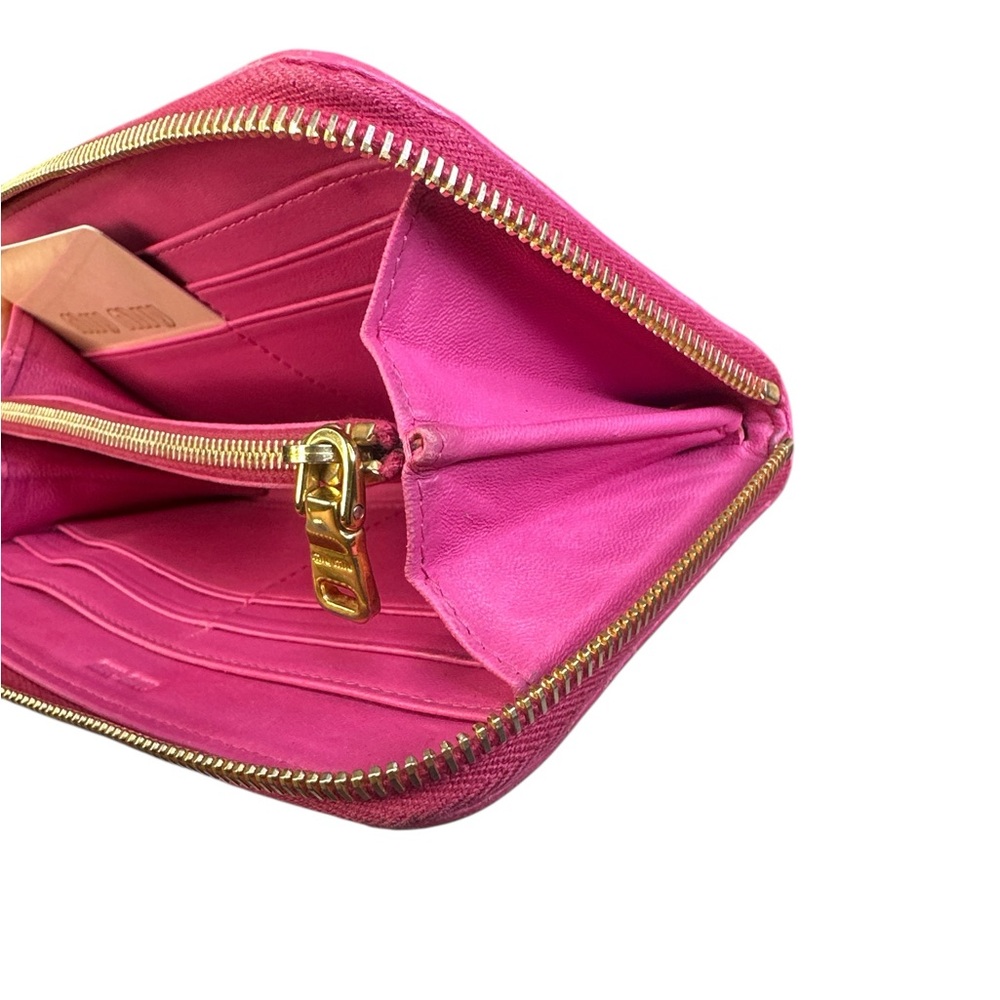 Miu Miu Pink Quilted Matellase long zip Wallet with Gold Accents - Picture 7 of 9